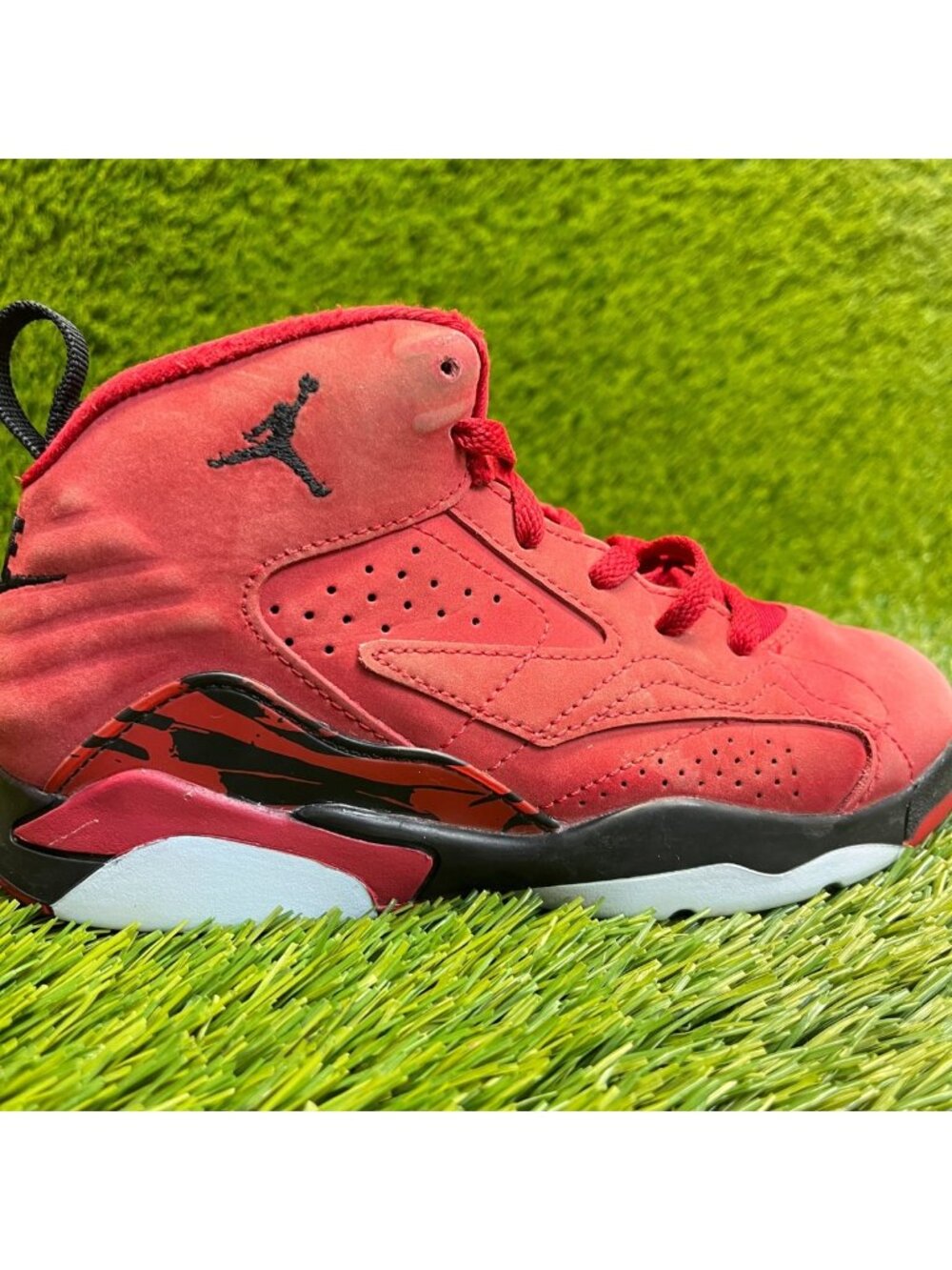 Nike Air Jordan Jumpman MVP Boys Size 13C Red Athletic Basketball Shoes Sneakers